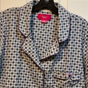 Victoria’s Secret pajama top Size Large